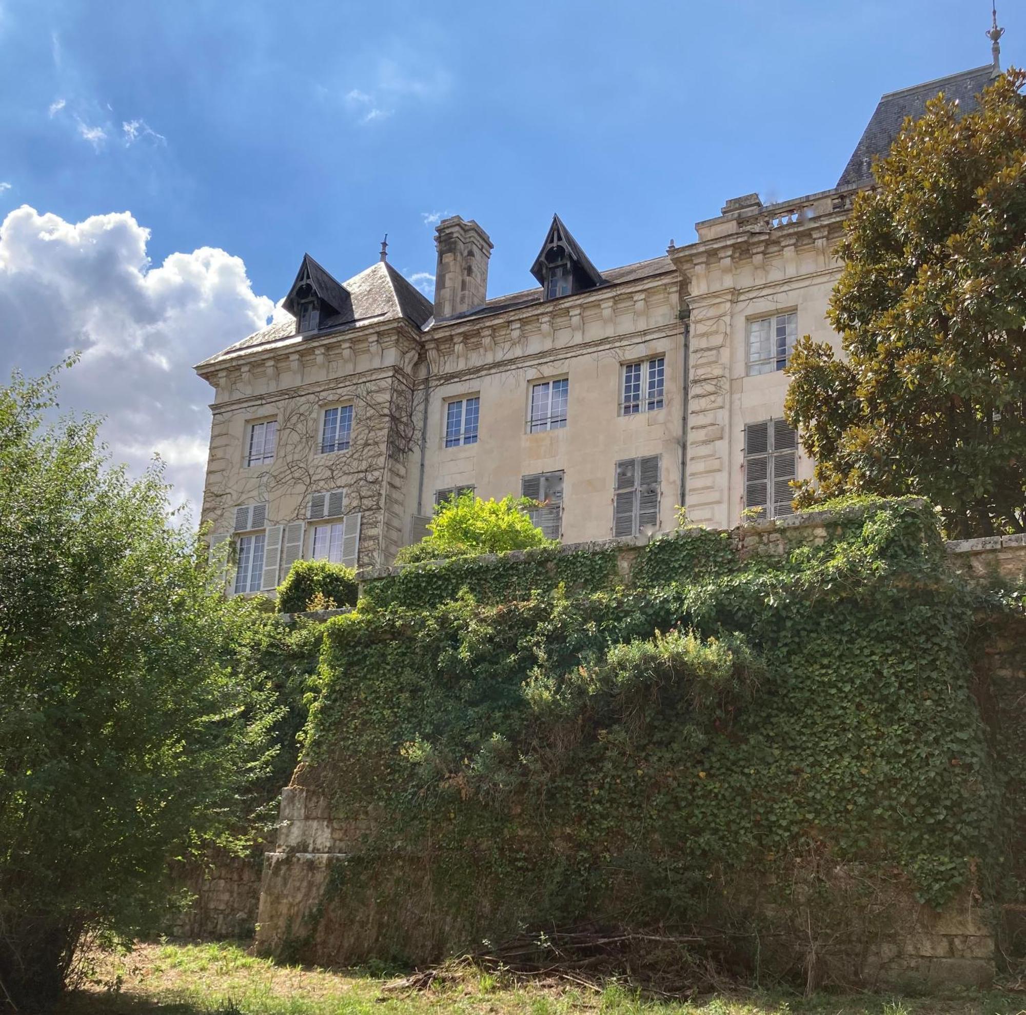 Chateau De Chasseneuil Sur Bonnieure Kültér fotó